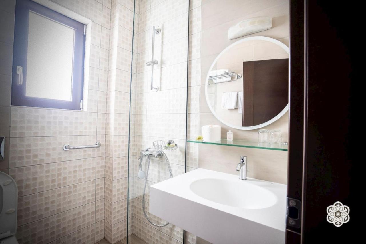 Aktaion Hotel Igoumenitsa Luaran gambar