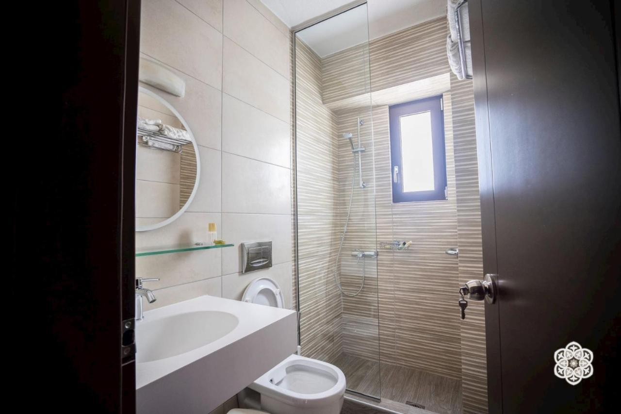 Aktaion Hotel Igoumenitsa Luaran gambar